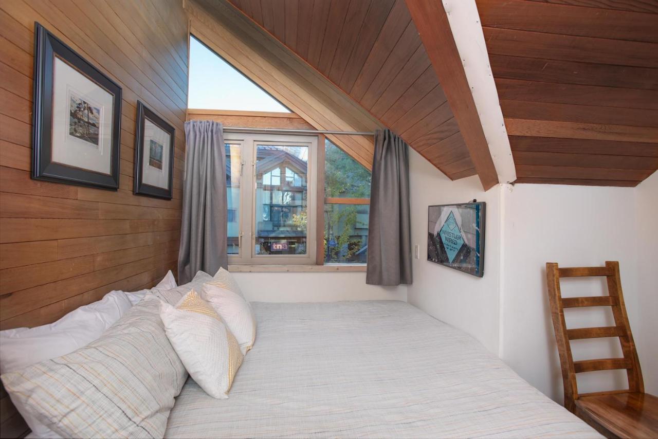 Fitzsimmons C - Private Sauna, Located In The Heart Of Whistler Village Exterior photo